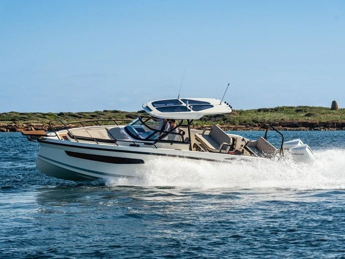  Navan S30 in Cannigione on SamBoat
