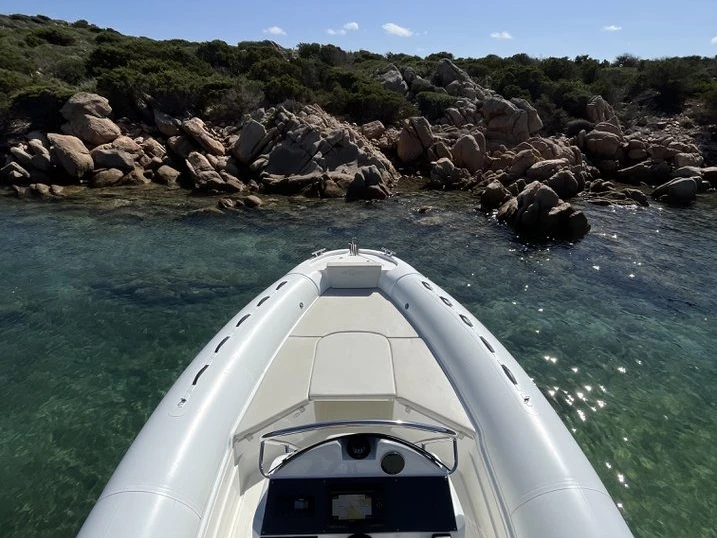 Boat rental Altamarea Altamarea Wave 23 Sport in Cannigione on Samboat