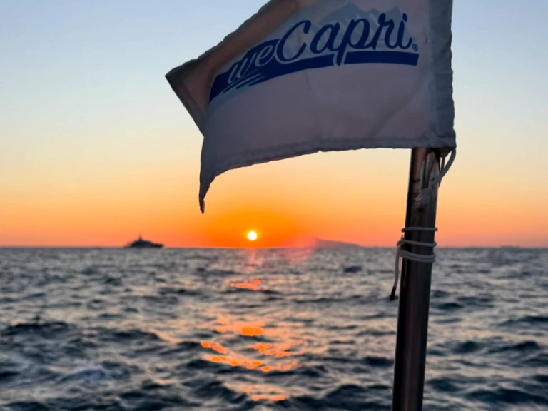 Motorboat rental with or without captain Fratelli Aprea Capri
