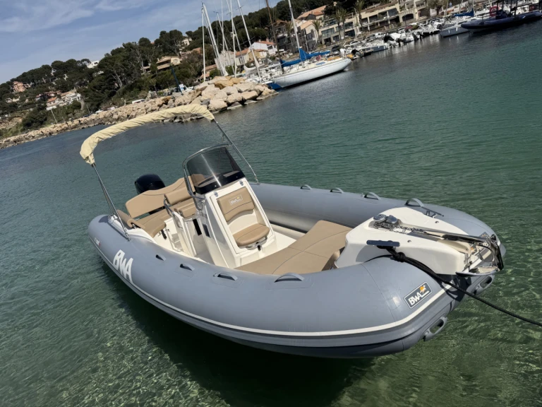 Rent a Bwa Sport 22 GT La Madrague