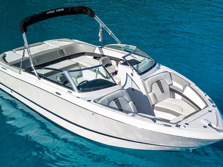 Boat rental Four Winns H 260 in Palma de Mallorca on Samboat