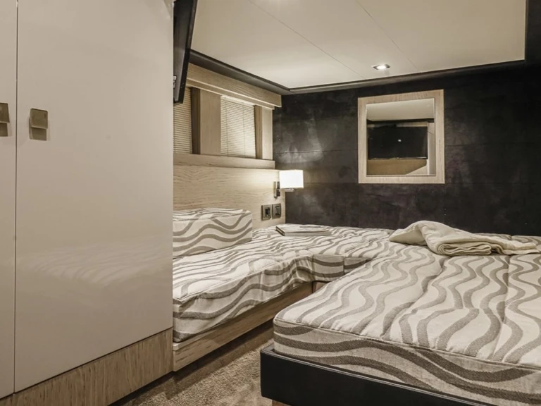 Rent a Cranchi Cranchi T43 Eco Trawler Cannigione