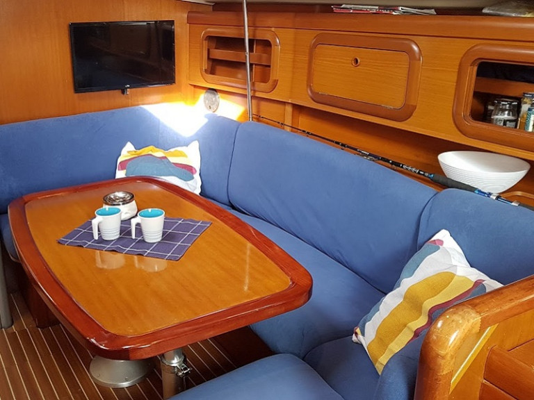 Sailboat rental with or without captain Grand Soleil Šibenik