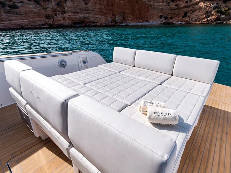Pardo Yachts Pardo 38 charter bareboat or captained in  Šibenik