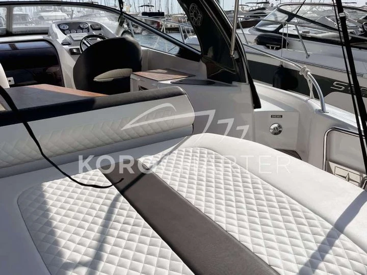 Motorboat rental with or without captain Bavaria Punat