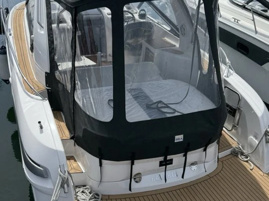 Yacht charter Punat cheap Bavaria S29