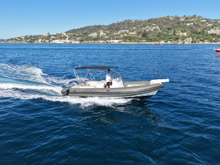 Boat rental Capelli Tempest 775 in Golfe-Juan on Samboat