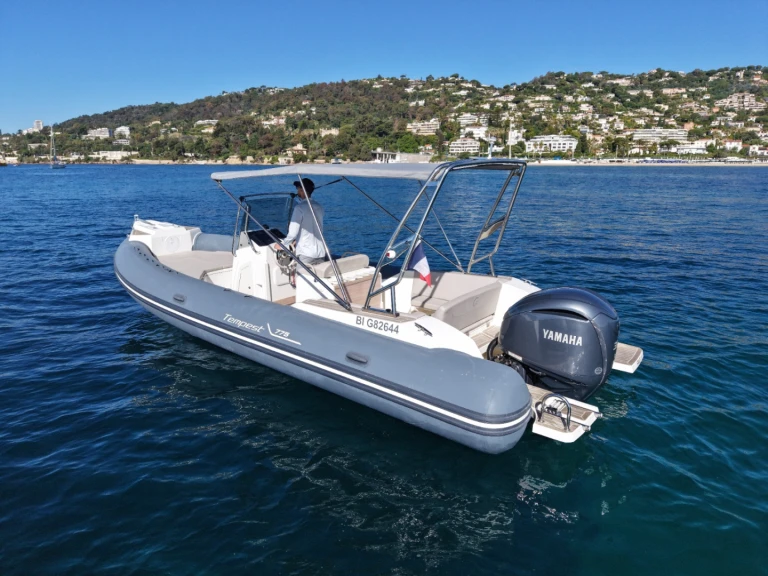 Capelli Tempest 775 in Golfe-Juan on SamBoat