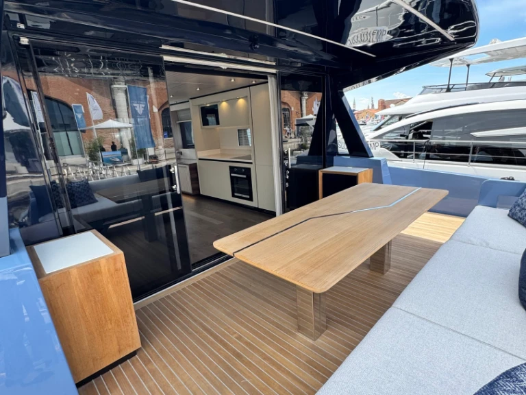 Boat rental Manda Yachts S07 in Positano on Samboat