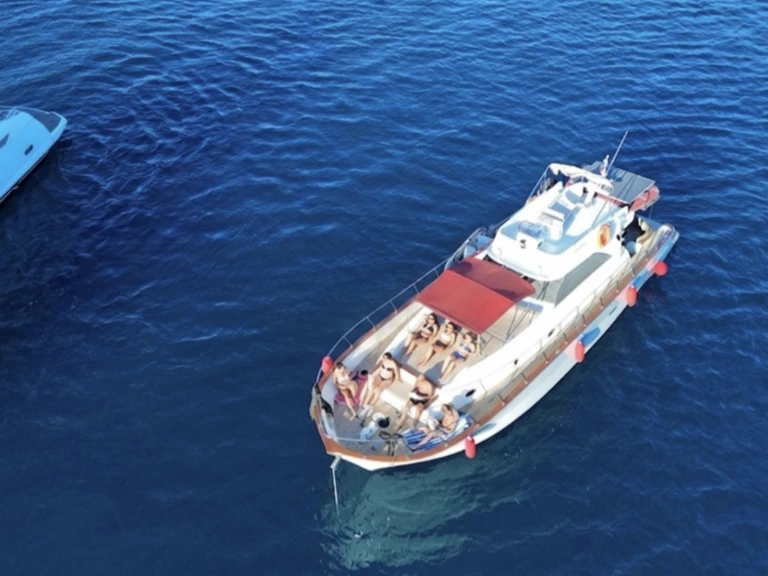 Azimut Custom in Bodrum on SamBoat