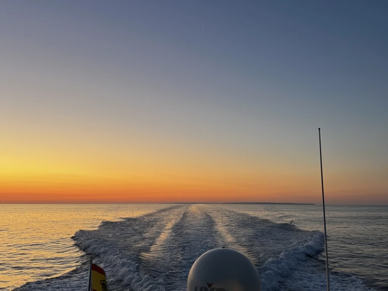 Luxury Yacht for rent Águilas at the best price