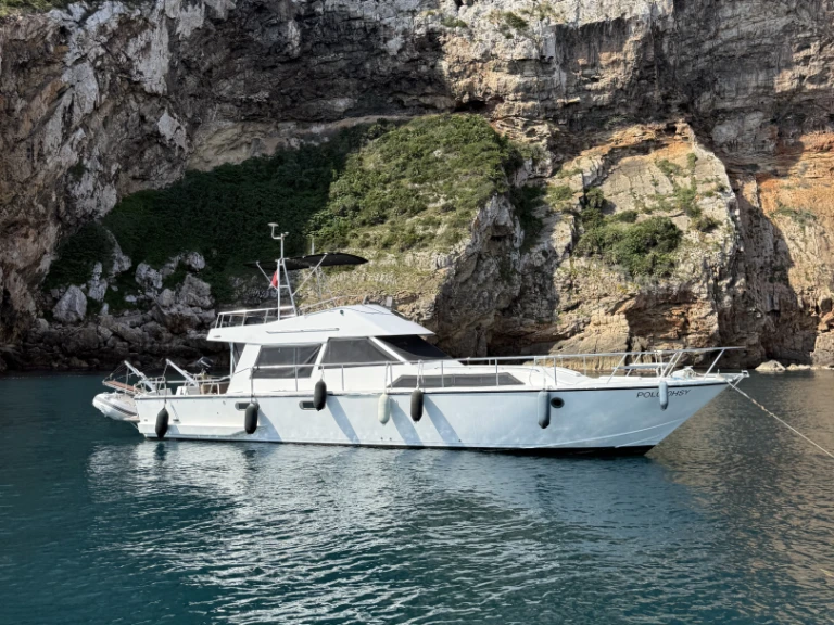 Yacht charter Dénia cheap Guy Couach 1400 Fly