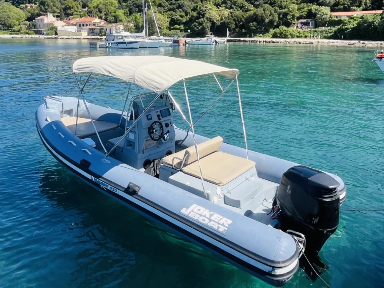 Yacht charter Antibes cheap Coaster 650