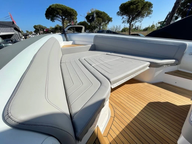 Novamarine RH 1000 charter bareboat or captained in  Hyères