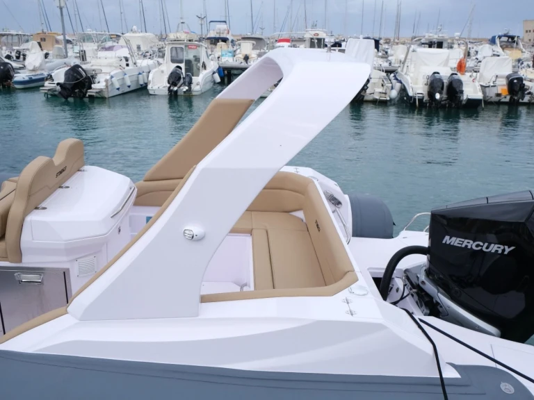 Italboats STHINGER 28 GT in Hyères on SamBoat