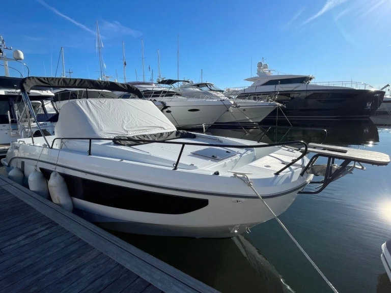 Yacht charter Hyères cheap FLYER 9 SUNdeck