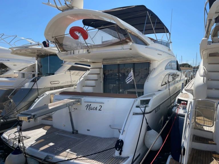Yacht charter Hyères cheap PRINCESS 57