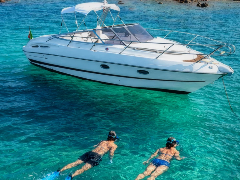 Yacht charter La Maddalena cheap Cranchi 28 CSL
