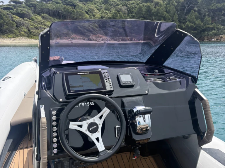 Boat rental Brig Eagle 8 in Cavalaire-sur-Mer on Samboat