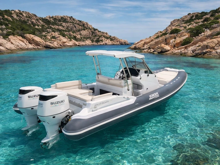 Boat rental Joker Boat Clubman 30 in Cannigione on Samboat