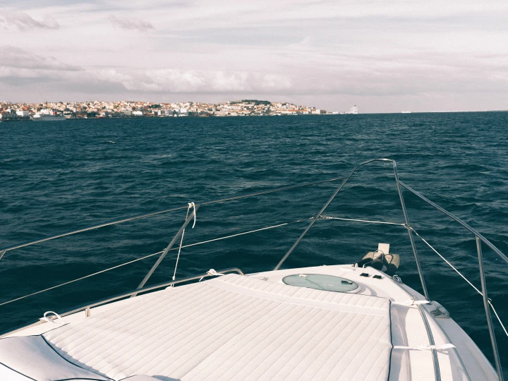 Fairline Phantom 40 charter bareboat or captained in  Lisbon