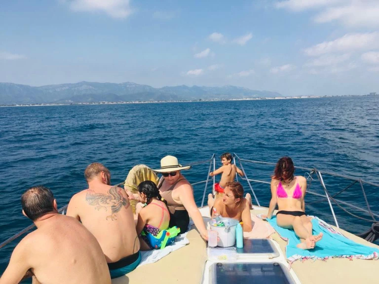 Boat rental Arcoa Arcoa 1017 in Palma de Mallorca on Samboat
