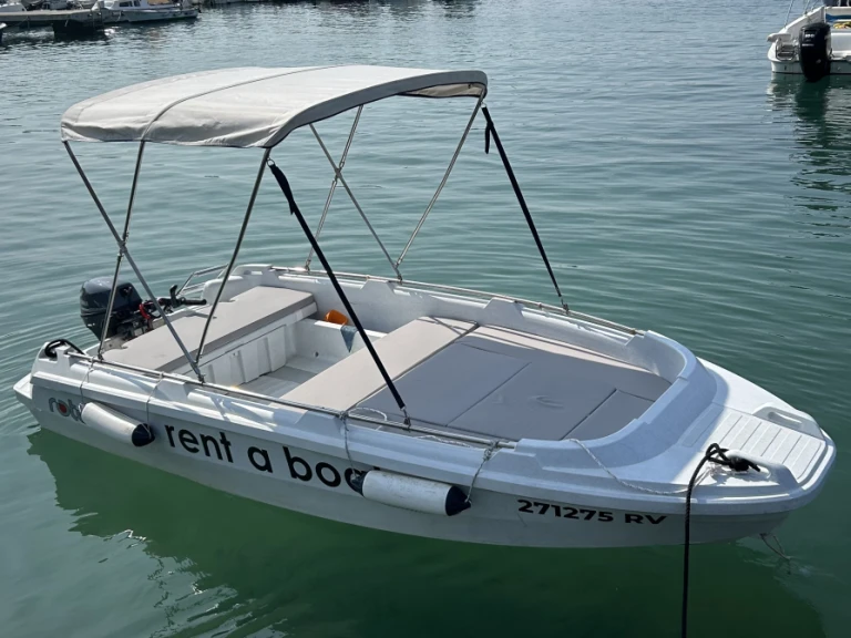 ROTO 450 charter bareboat or captained in  Rovinj