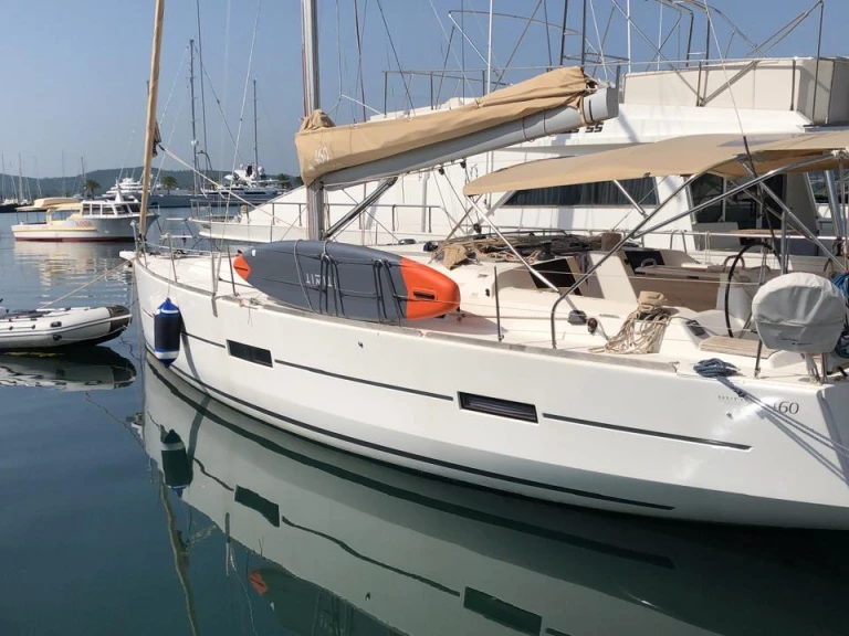 Sailboat rental in Tivat - Dufour Dufour 460 Grand Large