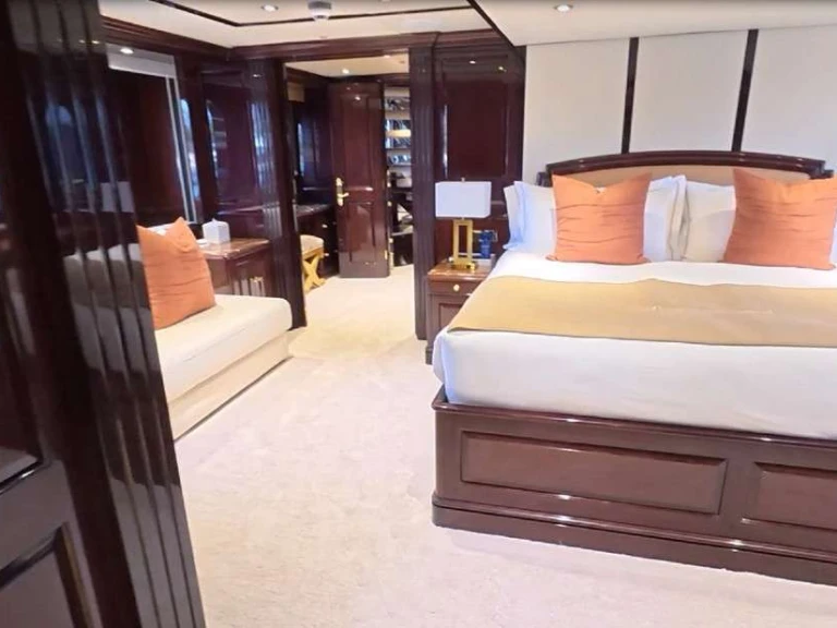 Yacht charter Saint Martin cheap KEFI