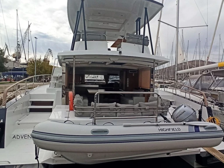 Boat rental Bali Bali 4.3 MY in Biograd na Moru on Samboat