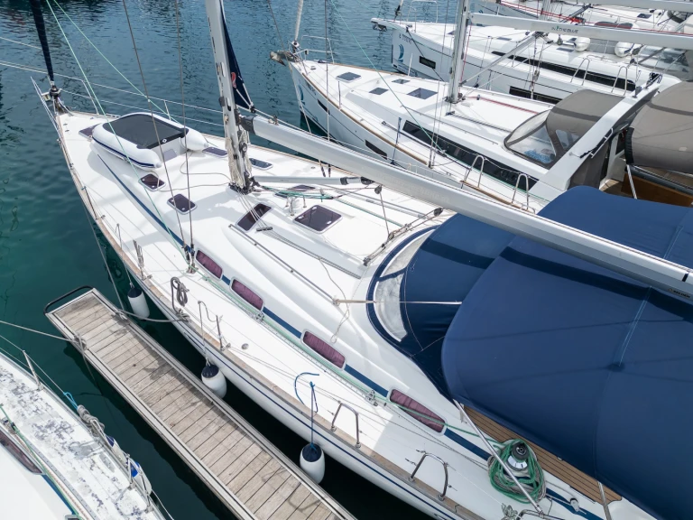 Bareboat Rental Sailboat Bavaria with a boat licence