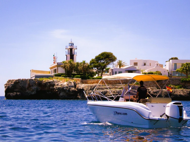 Motorboat rental with or without captain Polyester Yacht Ciutadella de Menorca