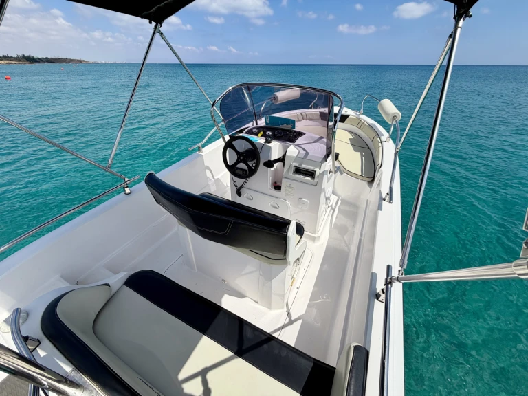 Ranieri Voyager 19 S in Protaras on SamBoat