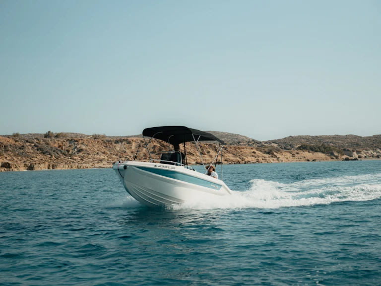Motorboat rental in Órmos Makry-Gialoú - Nireus Azzara 49s