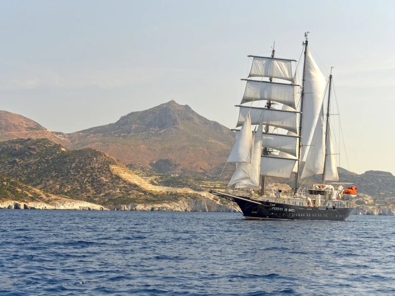 Luxury Yacht rental with or without captain Custom Made Piraeus Port