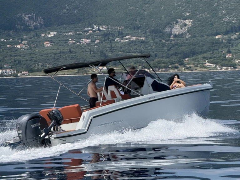 Boat rental Protagon Space 25 in Zakynthos on Samboat