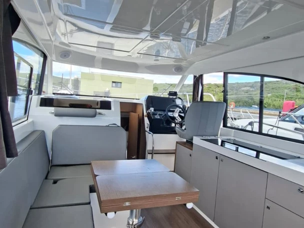 Rent a Bénéteau Antares 11 FLY Punat