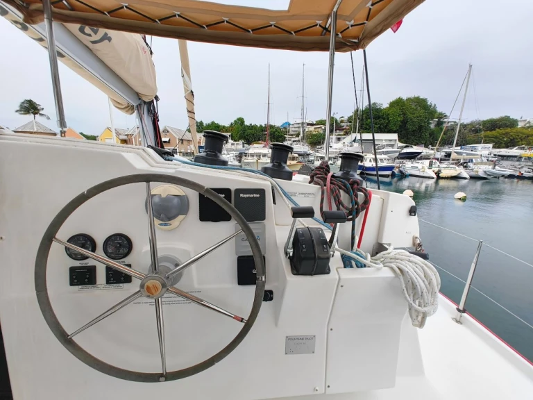 Bareboat Rental Catamaran Fountaine Pajot with a boat licence
