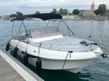 Motorboat rental with or without captain Atlantic Preko