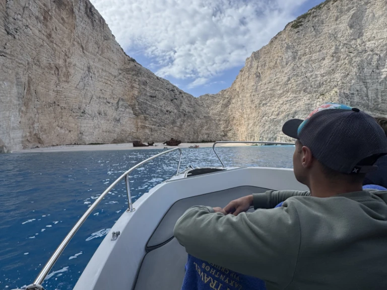 Boat rental Nireus Nireus Ω53 Elegance  in Zakynthos on Samboat