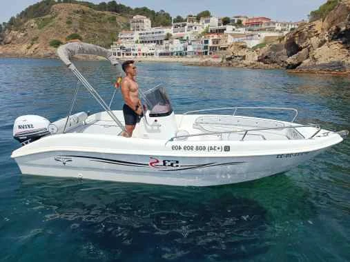 Motorboat for rent Palamós at the best price