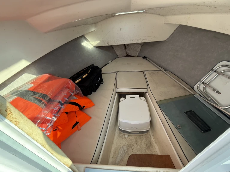 Clear Clear liner 530 in Sète on SamBoat