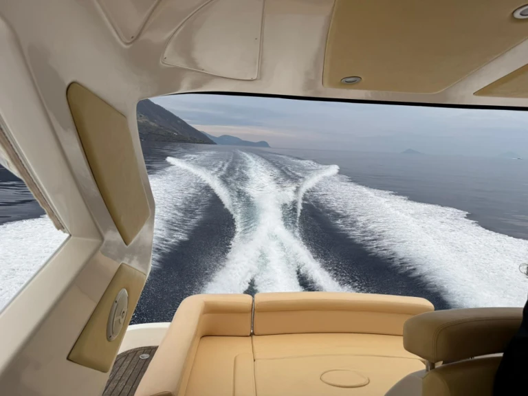 Yacht charter Capo d'Orlando cheap Mano Marine 35 HT