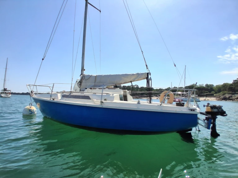 Yacht charter Port la Forêt cheap Edel 660