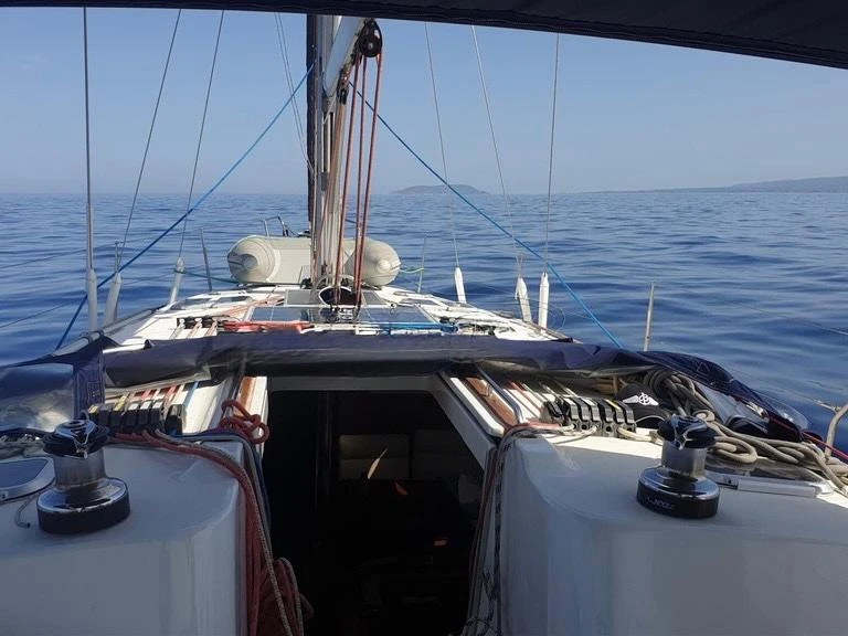 Rent a Jeanneau Sun Odyssey 43 Níkiti