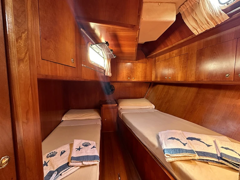 Sailboat rental with or without captain Vismara Cannigione