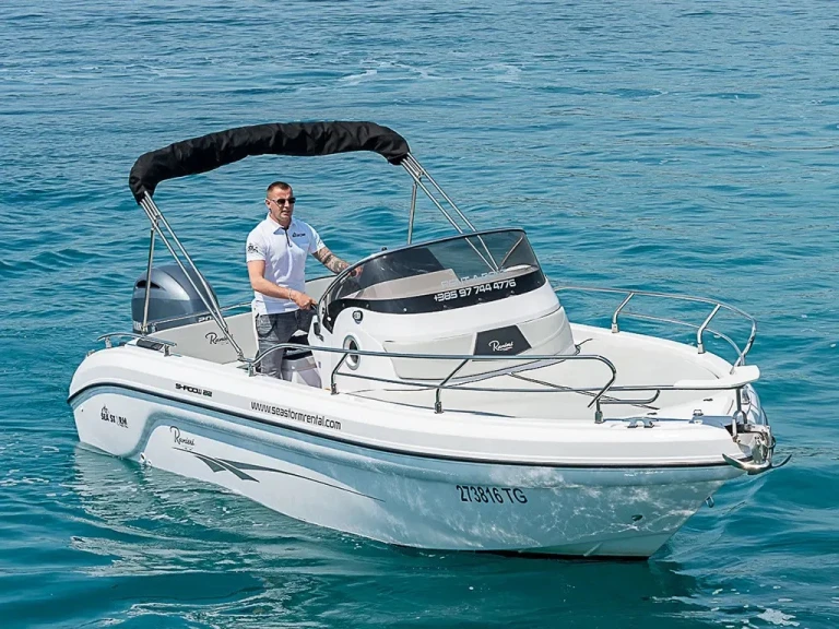  Shadow 22 charter bareboat or captained in  Trogir