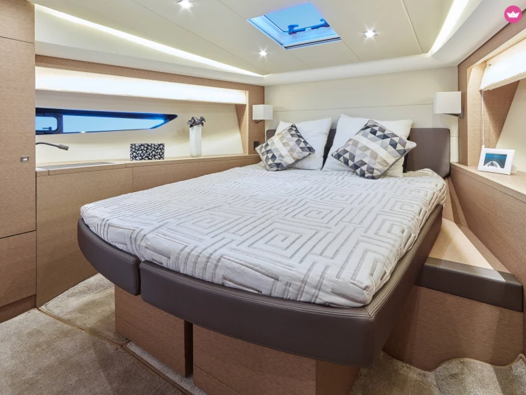 Bareboat Rental Luxury Yacht Jeanneau with a boat licence