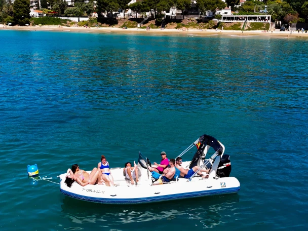 Motorboat rental in Roses - Zodiac Medline II