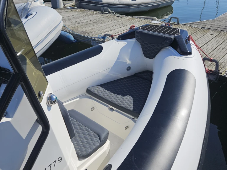 RIB rental in Pornichet - 3D Tender TR54